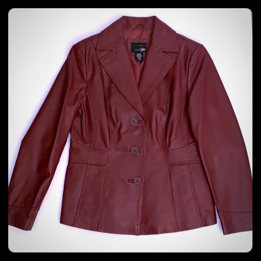 Women’s Leather Blazer 🌶